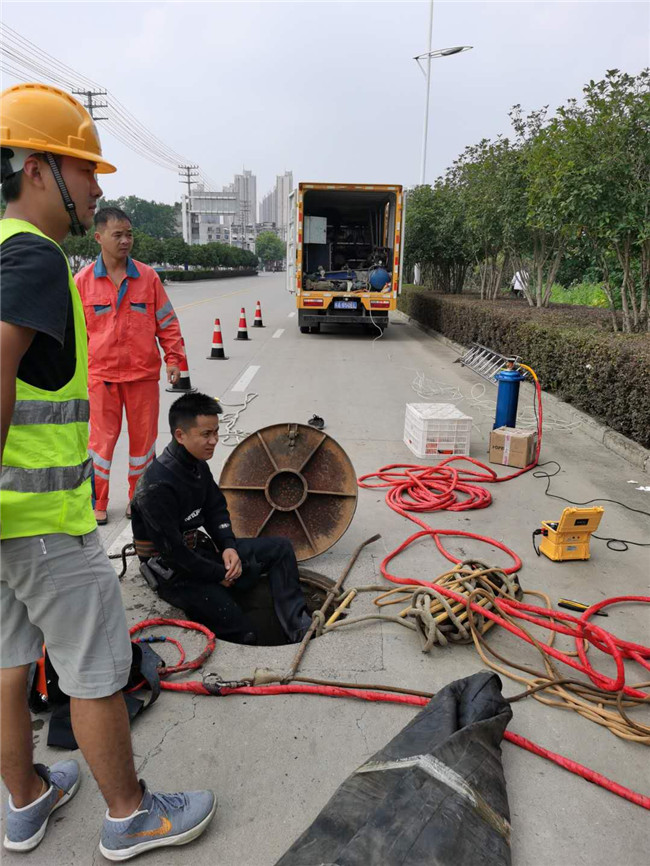 通海口镇翻衬法管道修复技术主要工序